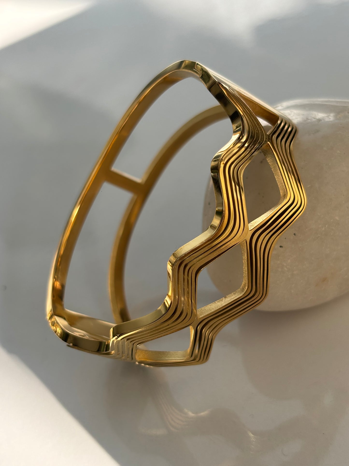 Wavy Gold Bracelet