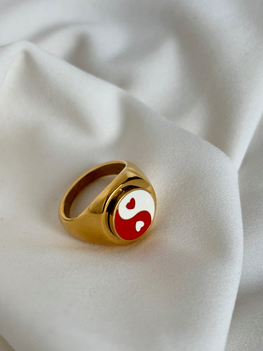 Yin-Yang Red Ring - Size 7