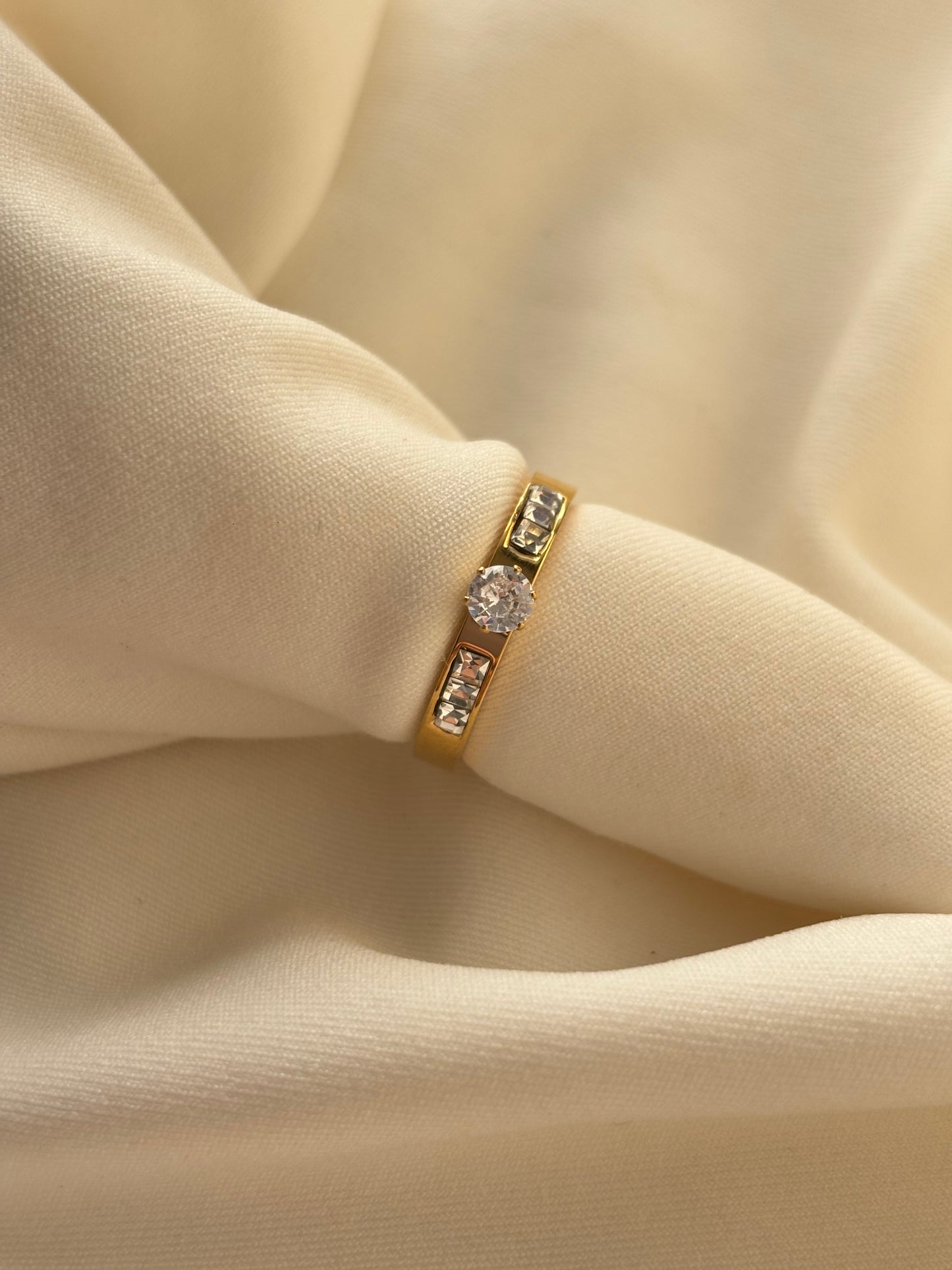 Rani Diamond Ring