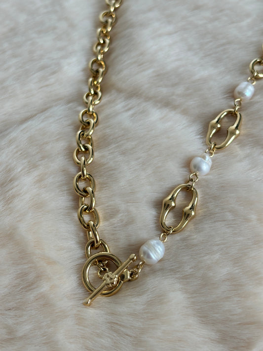 Fresh Pearl Lock Chain - Stainless Steel