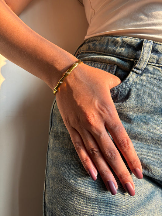 Curvy Studded Bracelet