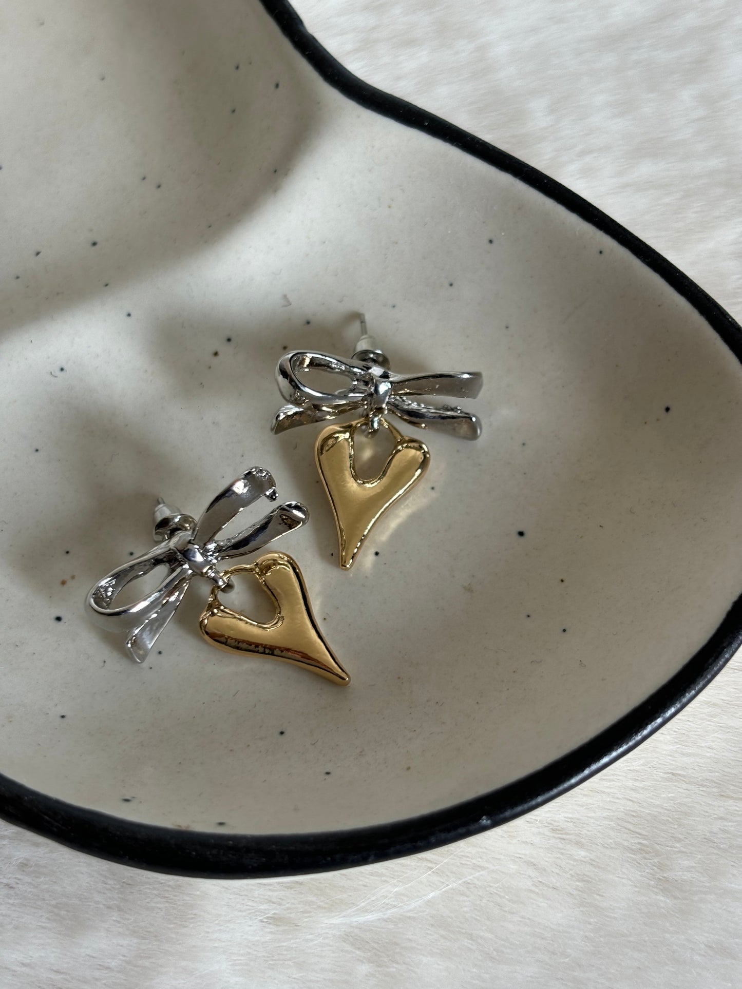 Dual Tone Bow-Heart Earrings -Brass