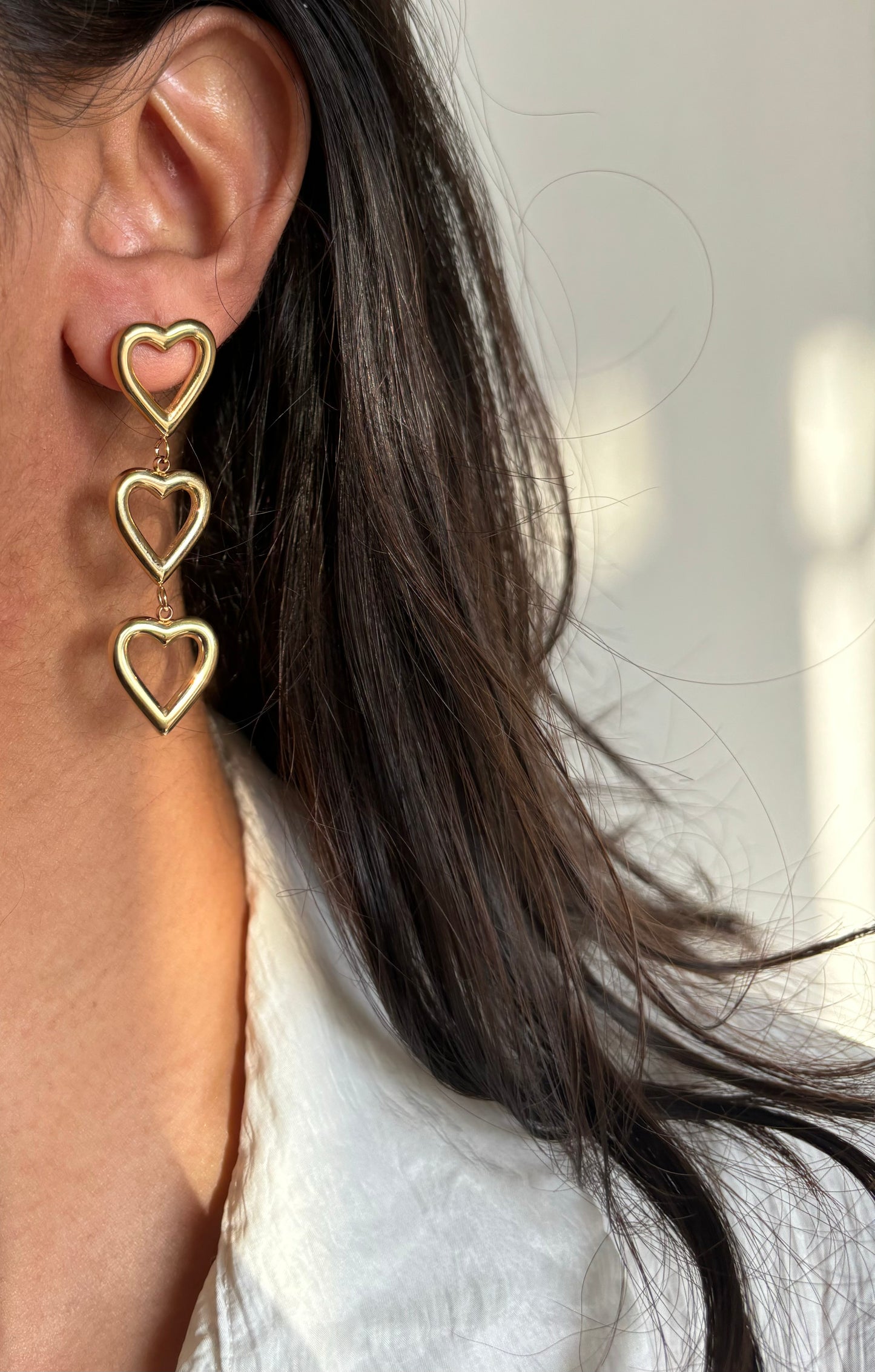 Cut-out Gold Heart Dangler