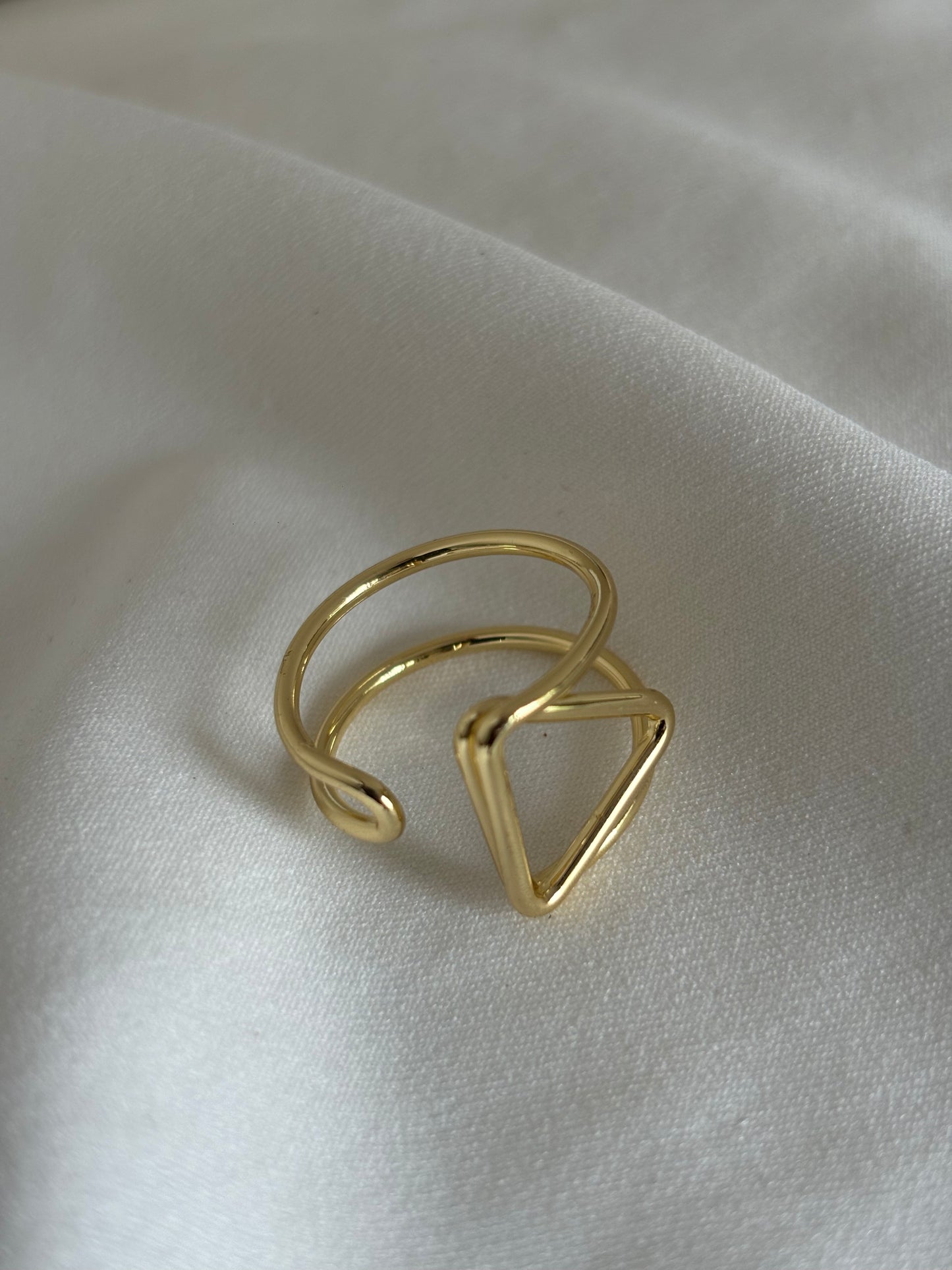 Pluto Adjustable Ring