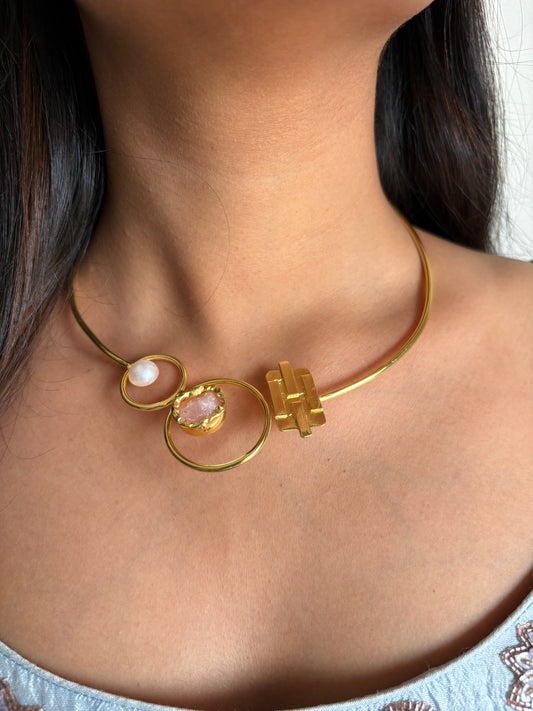 Aisha Hasli Choker Brass